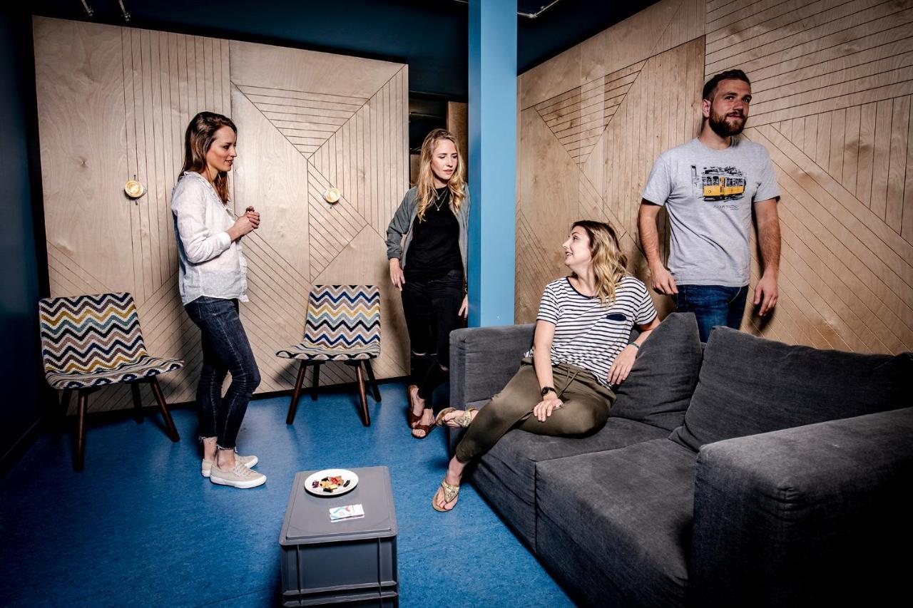 Dock Inn Hostel Warnemuende Росток Екстериор снимка